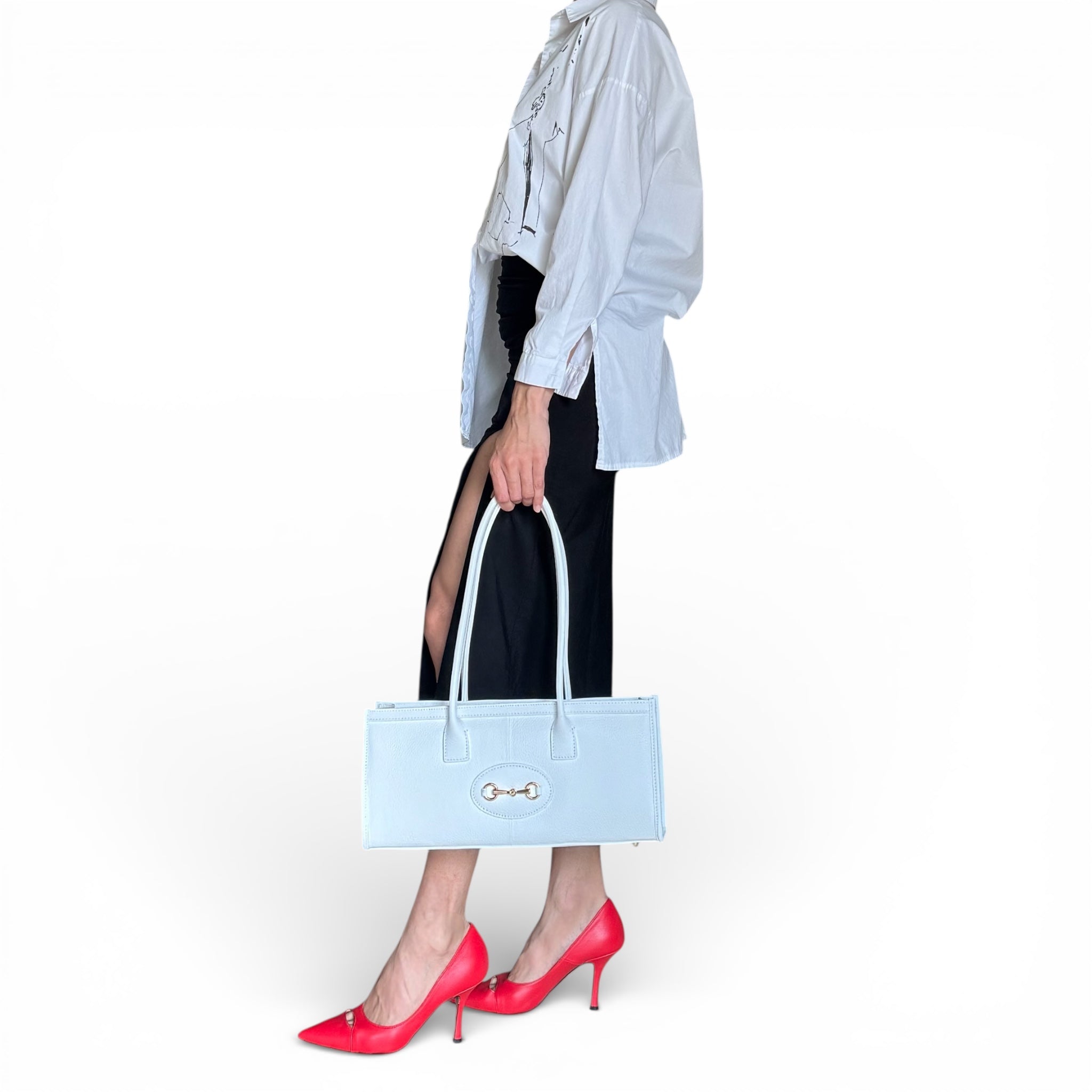 VITTORIA – Italian Leather Horsebit Shoulder Bag