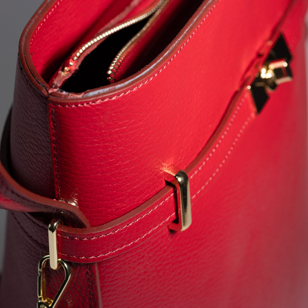 genuine leather bucket handbag detail